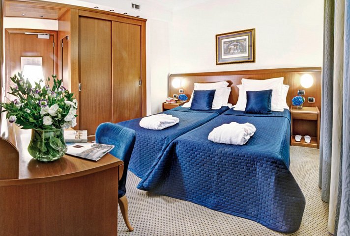 Hotel Ponte Sisto - Wohnbeispiel Doppelzimmer Klassik (Zimmercodierung DB1)