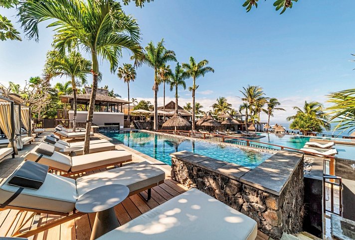 Palm Hotel & Spa