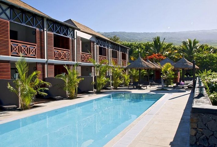 Iloha Seaview Hotel