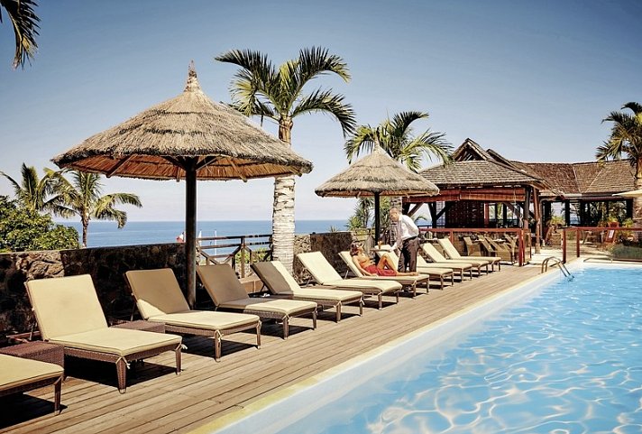 Iloha Seaview Hotel
