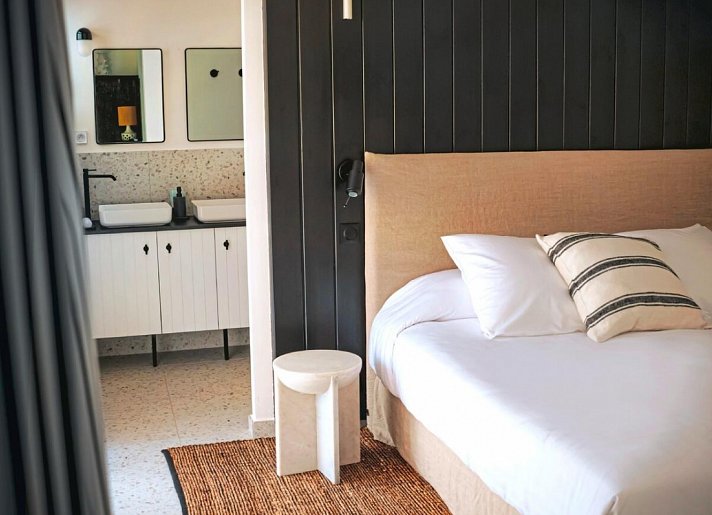 Doudou Hotel