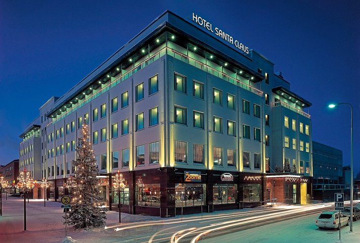 Santa's Hotel Santa Claus