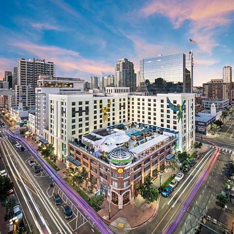 Margaritaville Hotel San Diego Gaslamp Quarter