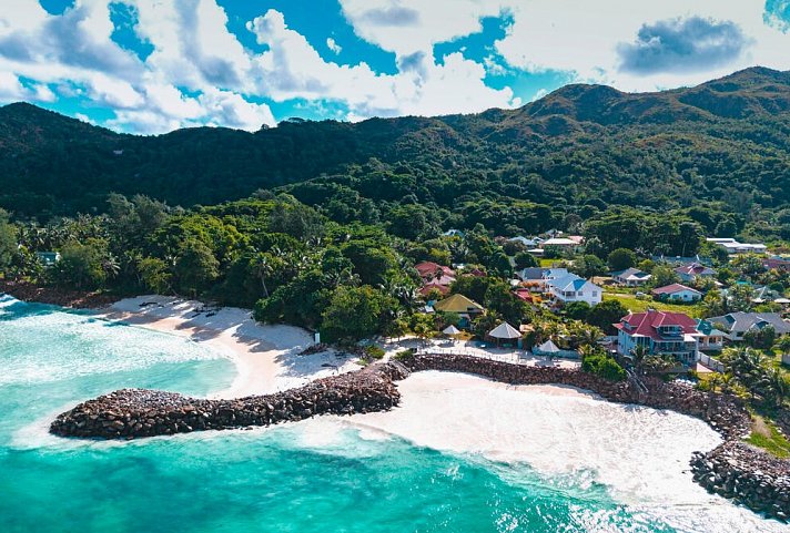 The Islander Hotel