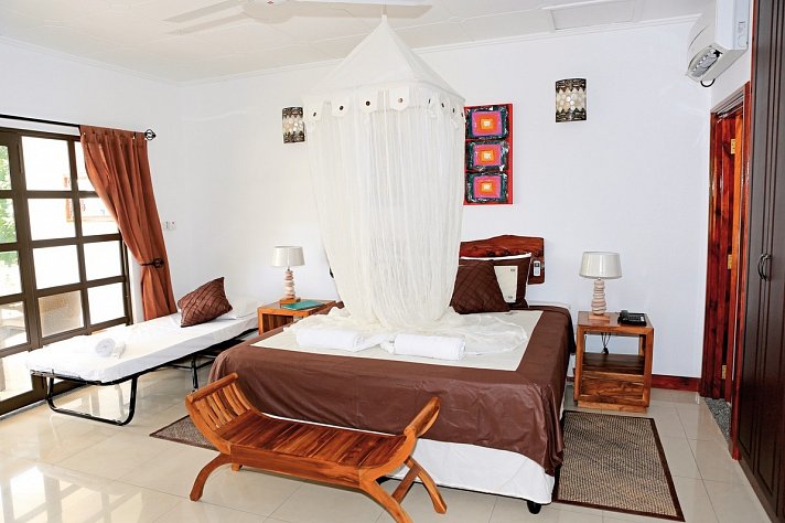 La Digue Self Catering