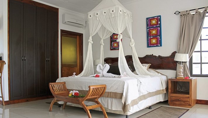 La Digue Self Catering
