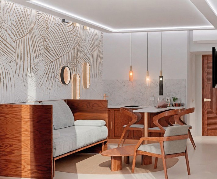 Coral Strand Smart Choice Hotel