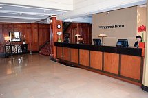 Pickwick Hotel