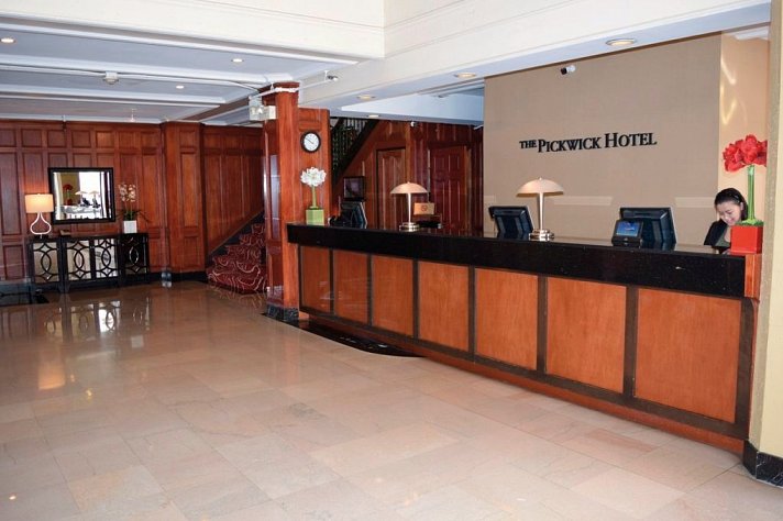 Pickwick Hotel