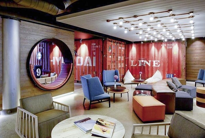 Hotel Zephyr - Lobby