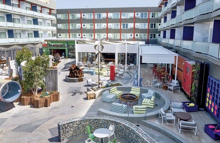 Hotel Zephyr