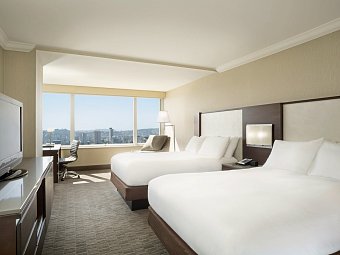 Hilton Union Square - Wohnbeispiel Skyline View Room (Zimmercodierung UB1)