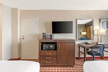 Best Western Plus Grosvenor Airport Hotel - Wohnbeispiel Standard (Zimmercodierung UG1)