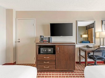 Best Western Plus Grosvenor Airport Hotel - Wohnbeispiel Standard (Zimmercodierung UG1)