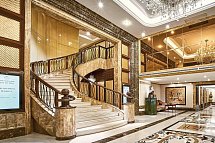 Windsor Plaza Hotel
