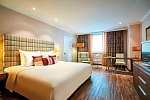Windsor Plaza Hotel
