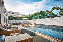 Windsor Plaza Hotel