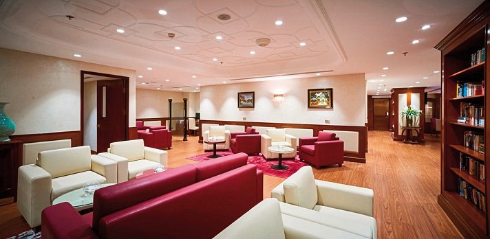 Windsor Plaza Hotel