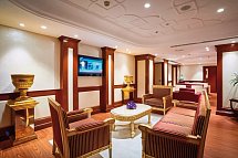 Windsor Plaza Hotel - Club Lounge
