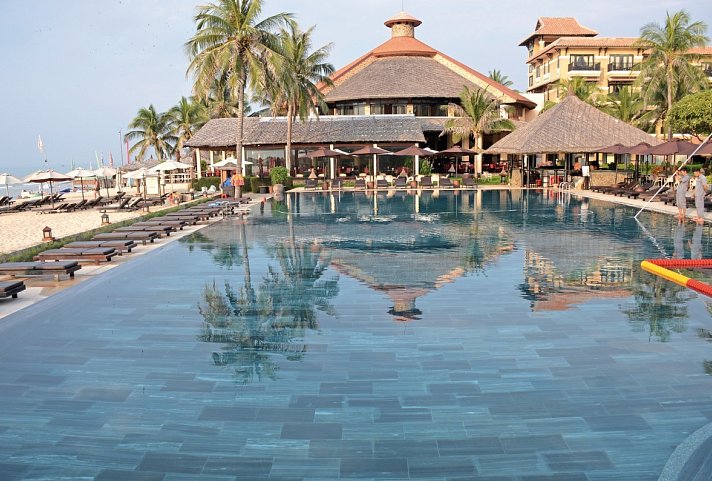 Seahorse Resort & Spa