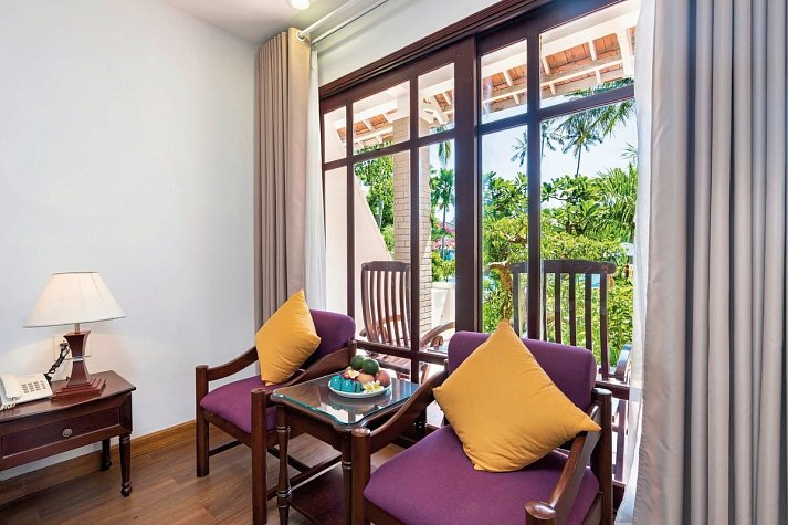 Hoang Ngoc Beach Resort - Wohnbeispiel Superior Pool View (Zimmercodierung USP)