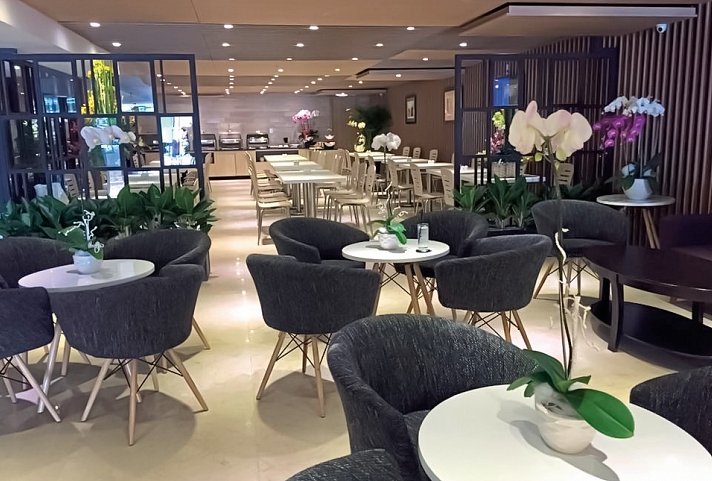 Avanti Hotel