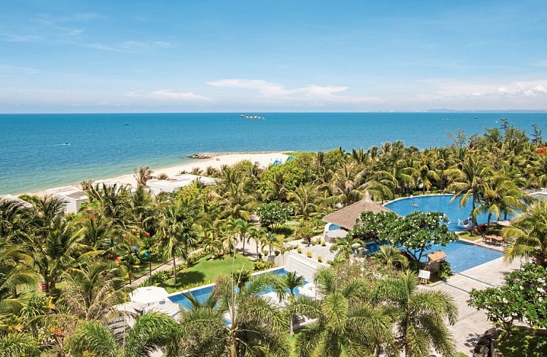 The Cliff Resort & Residences