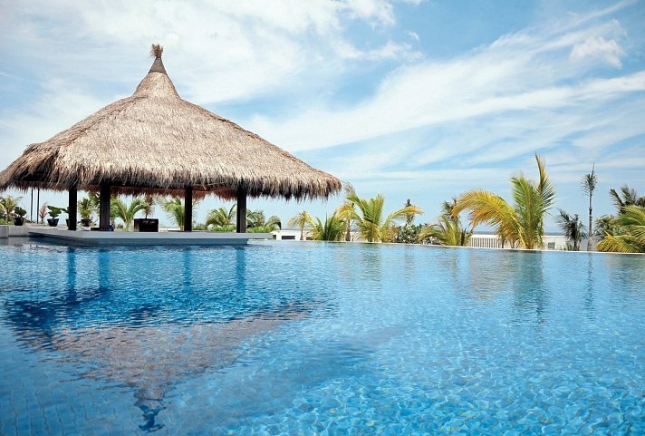 The Cliff Resort & Residences