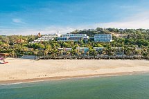 The Cliff Resort & Residences