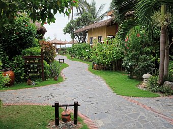 Bamboo Village Beach Resort & Spa