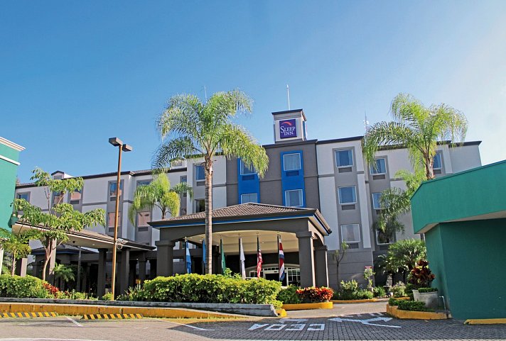 Sleep Inn Paseo Las Damas