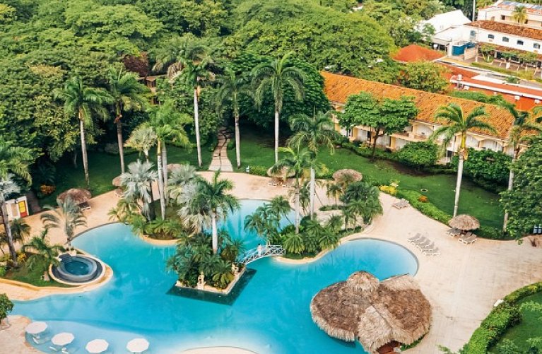 Tamarindo Diriá Beach Resort