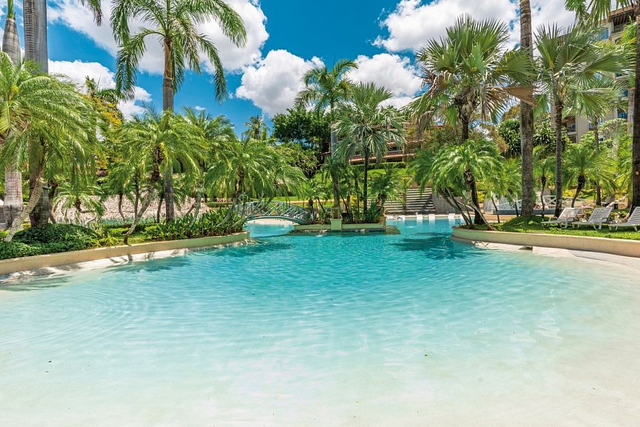 Tamarindo Diriá Beach Resort