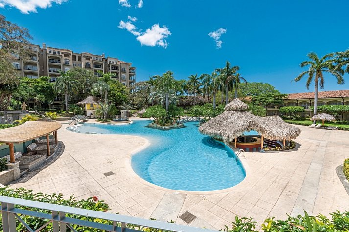 Tamarindo Diriá Beach Resort