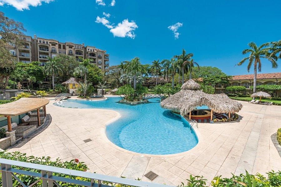 Tamarindo Diriá Beach Resort
