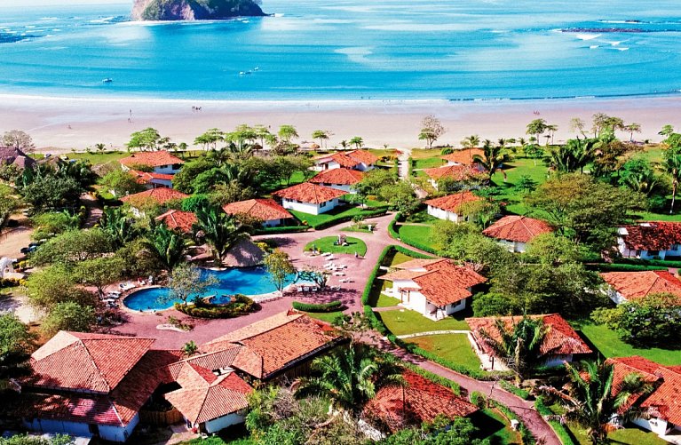 Villas Playa Sámara Beachfront Resort