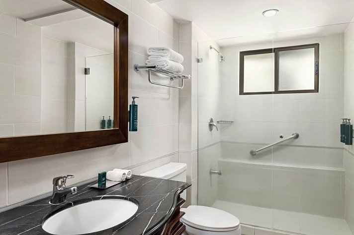 Doubletree Cariari by Hilton