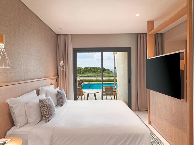Meravia Leonardo Limited Edition - Wohnbeispiel Deluxezimmer Gartenblick und Privatpool (Zimmercodierung DDR)