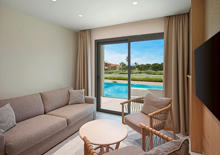 Meravia Leonardo Limited Edition - Wohnbeispiel Deluxezimmer Gartenblick und Privatpool (Zimmercodierung DDR)