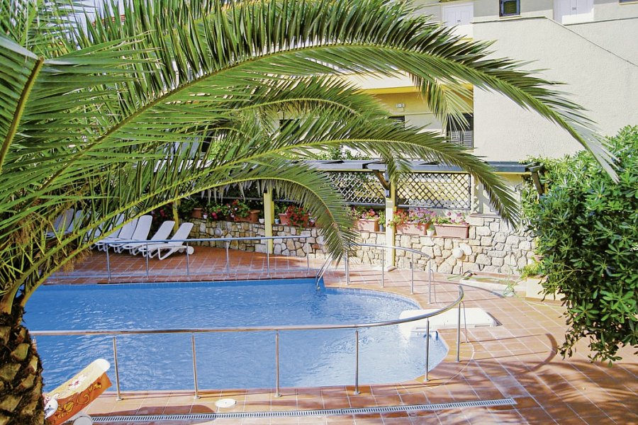 Elia Appartements Afitos