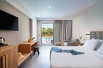 Portes Lithos Luxury Resort