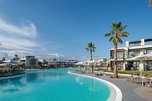 Portes Lithos Luxury Resort