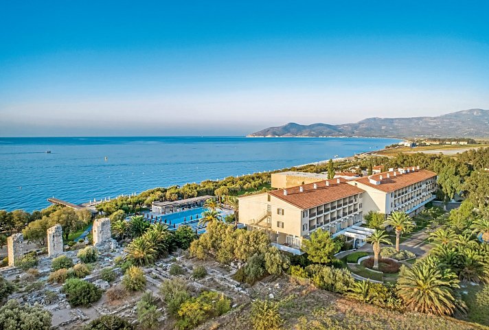 Doryssa Seaside Resort