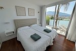 Casitas J