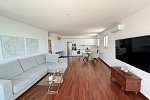 Casitas J