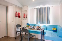 Amadria Park Camping Trogir (by Happy Camp) - Wohnbeispiel Mobilheim Happy Premium (Zimmercodierung CM1)
