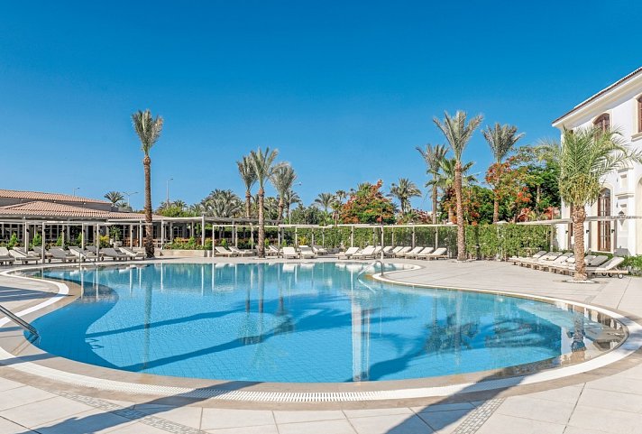 JAZ Fanara Resort & Residence