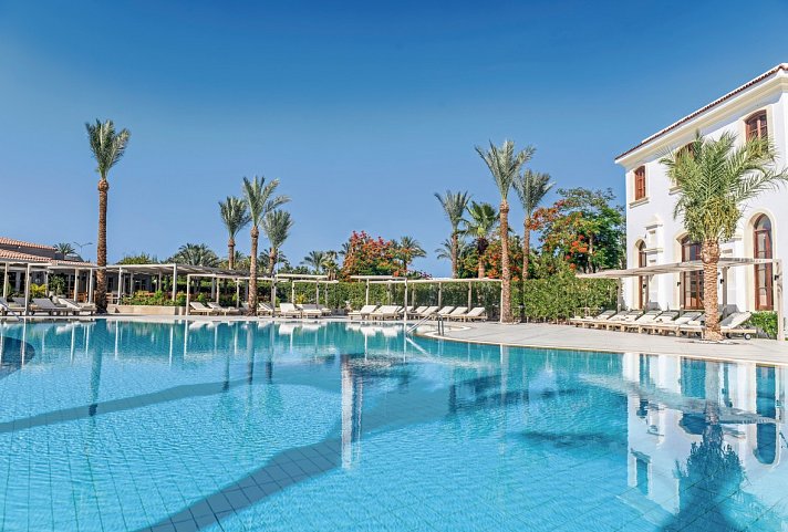 JAZ Fanara Resort & Residence