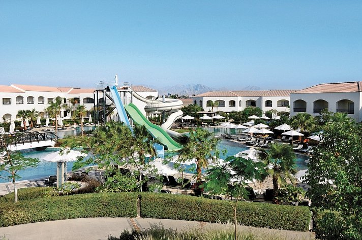 Reef Oasis Blue Bay Resort & Spa