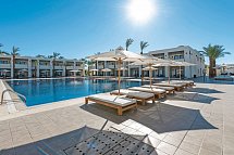 Reef Oasis Beach Resort